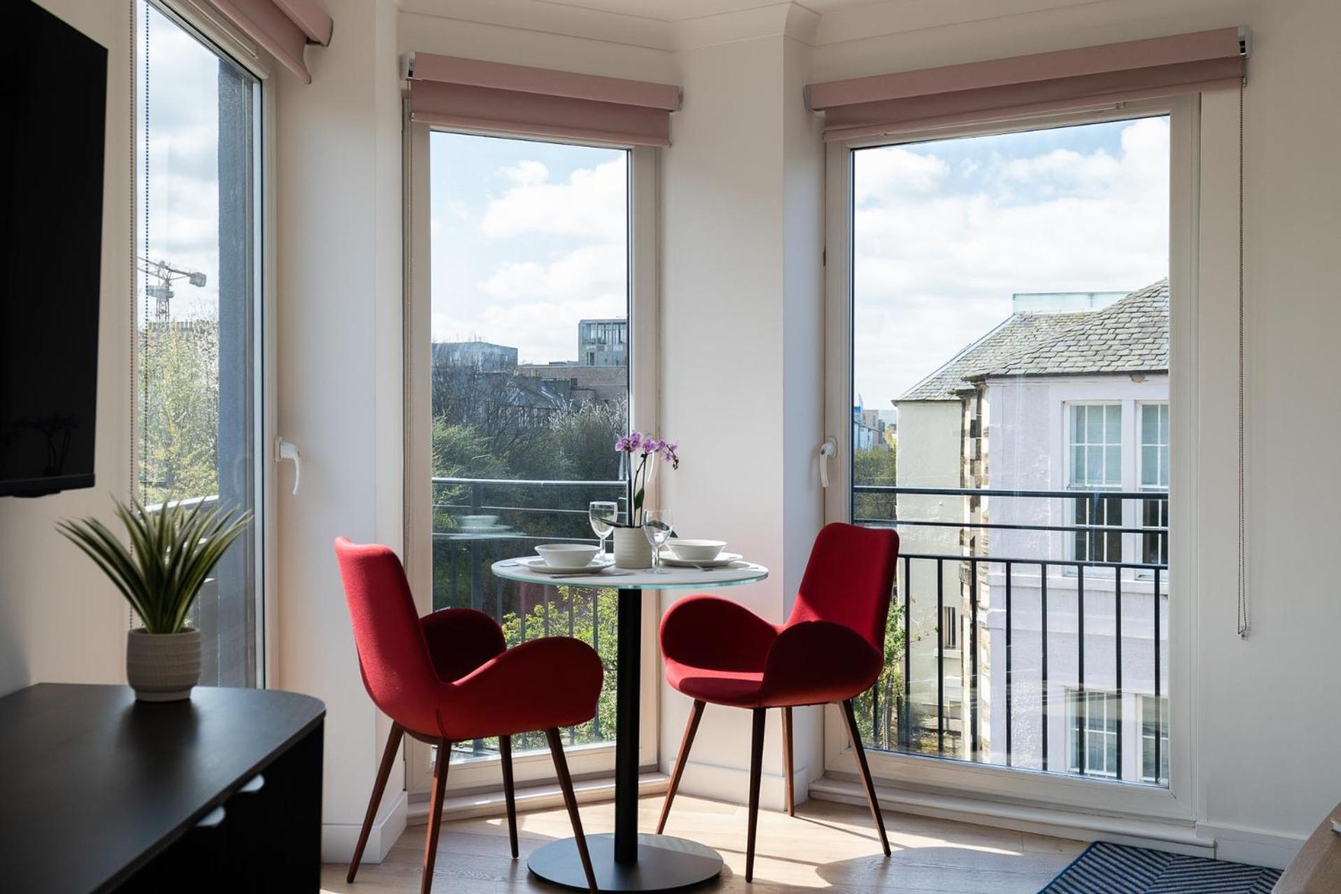 Premier Suites Edinburgh Fountain Court מראה חיצוני תמונה