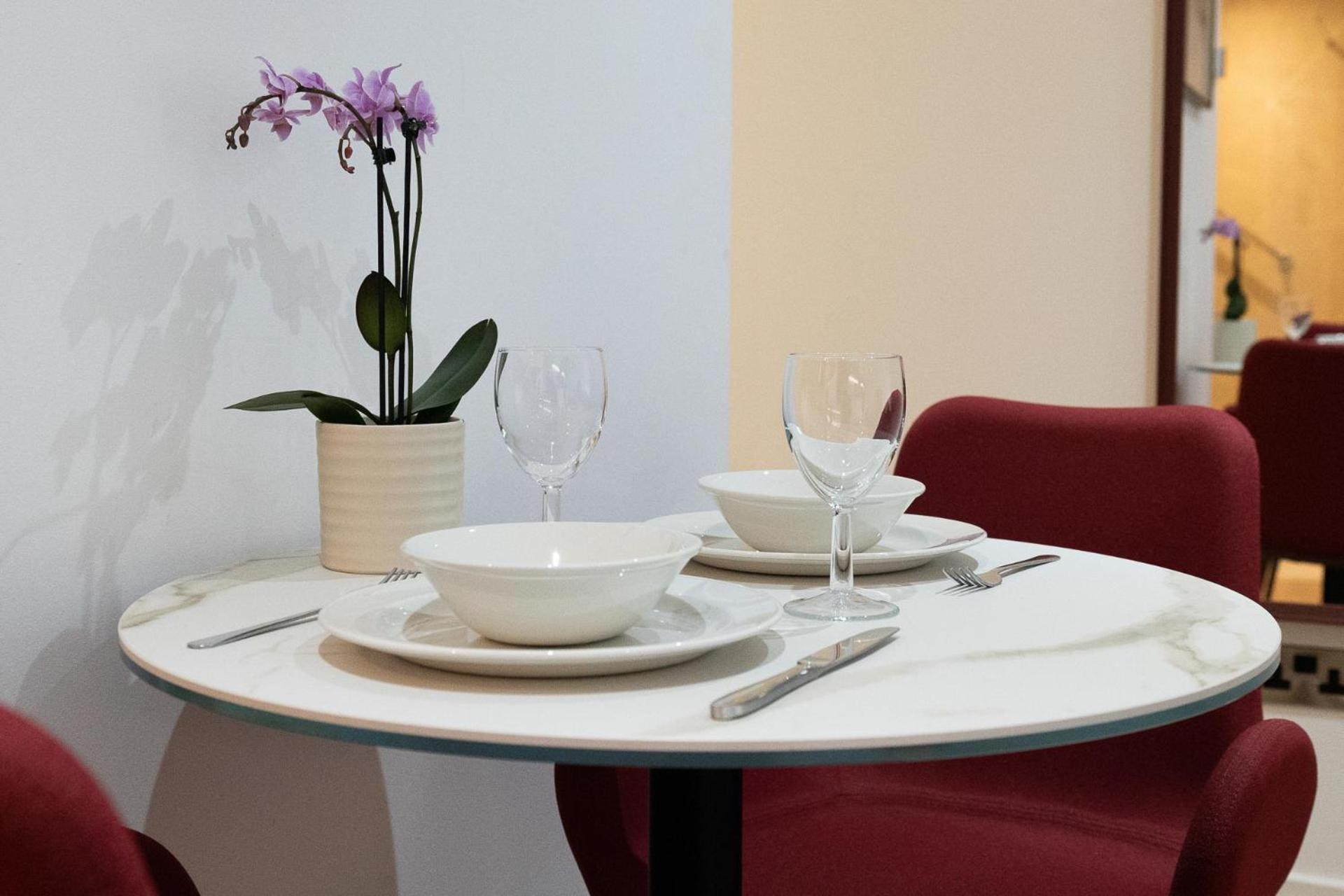 Premier Suites Edinburgh Fountain Court מראה חיצוני תמונה